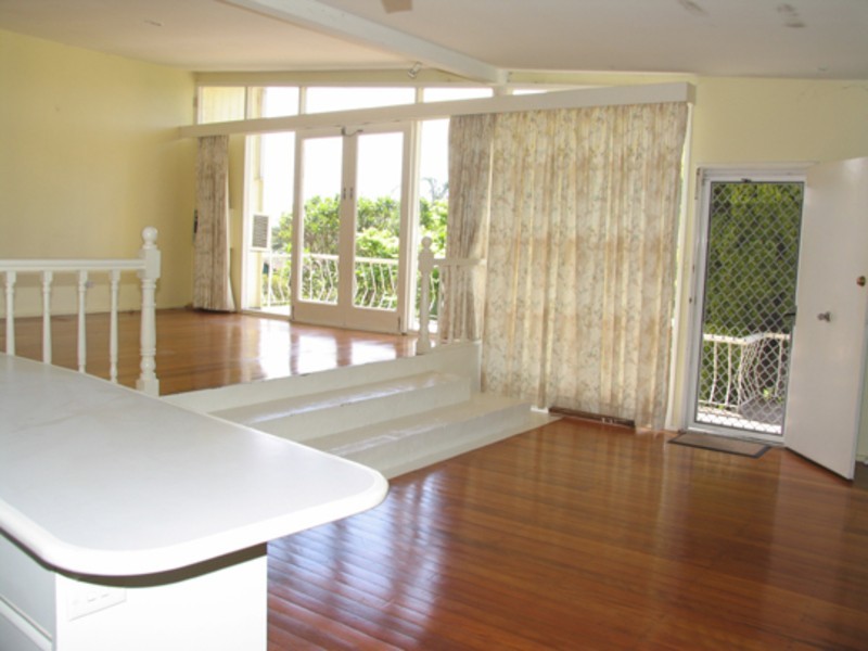 32 Bayview Crescent, Taree NSW 2430