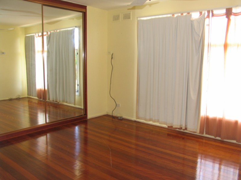 32 Bayview Crescent, Taree NSW 2430