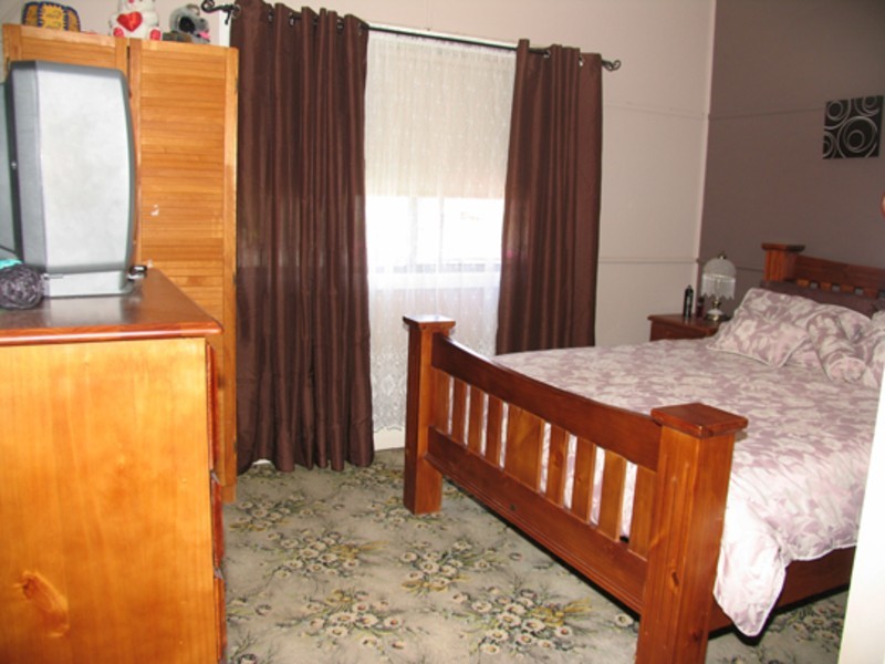 33 Pitt Street, Taree NSW 2430