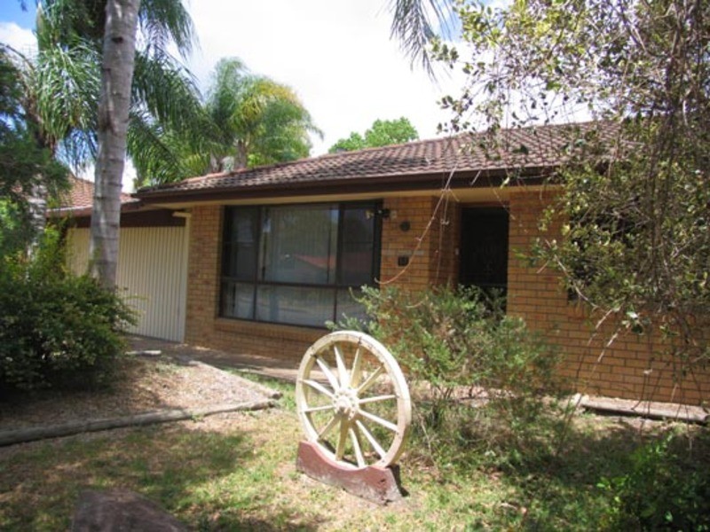 11 Rosebank Avenue, Taree NSW 2430