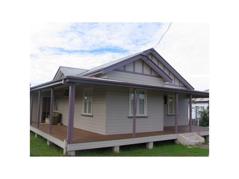 35 Stevenson Street, Taree NSW 2430