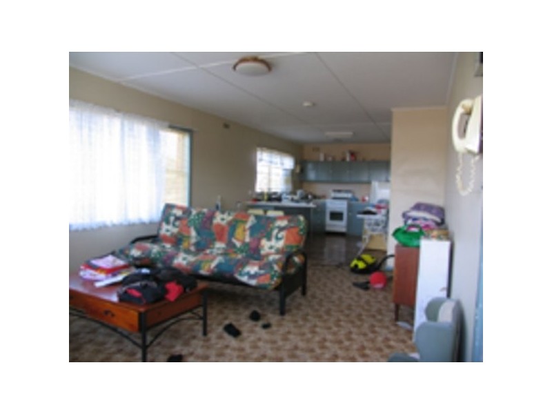 6 Flett Street, Taree NSW 2430