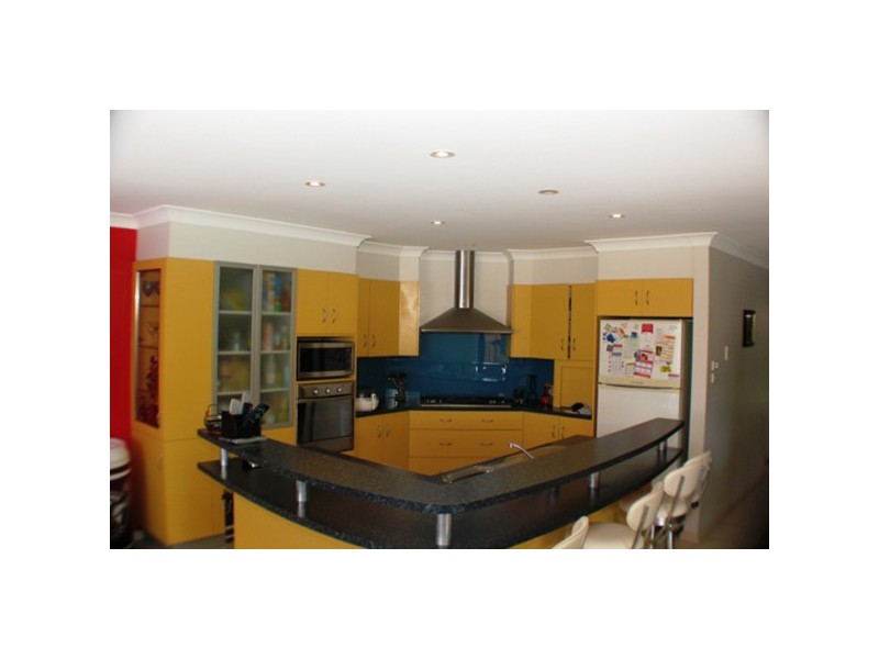 7 Bluehaven Drive, Old Bar NSW 2430