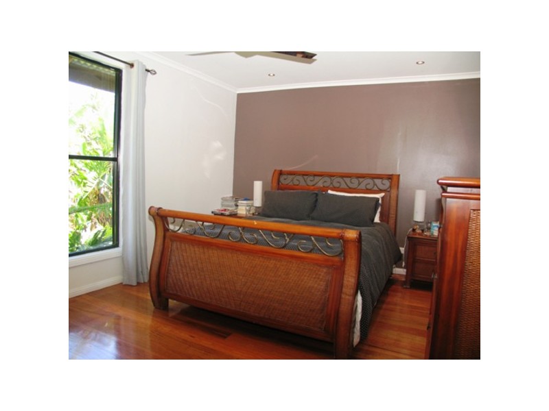 10 Clerk Street, Old Bar NSW 2430