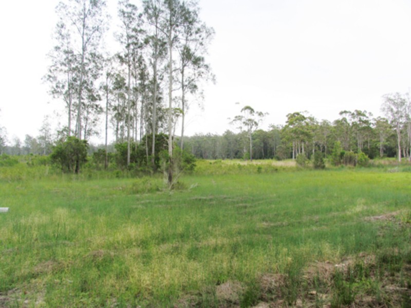 555 Follies Road, Old Bar NSW 2430