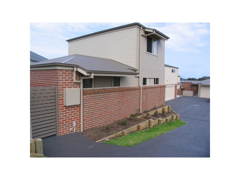 45 Sapphire Parade, Diamond Beach NSW 2430