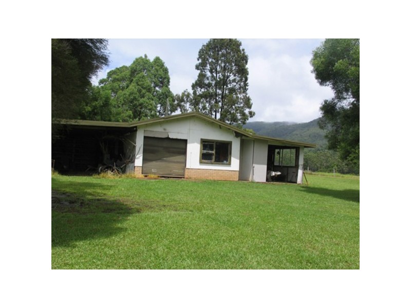 347 Carey’s Road, Hillville NSW 2430