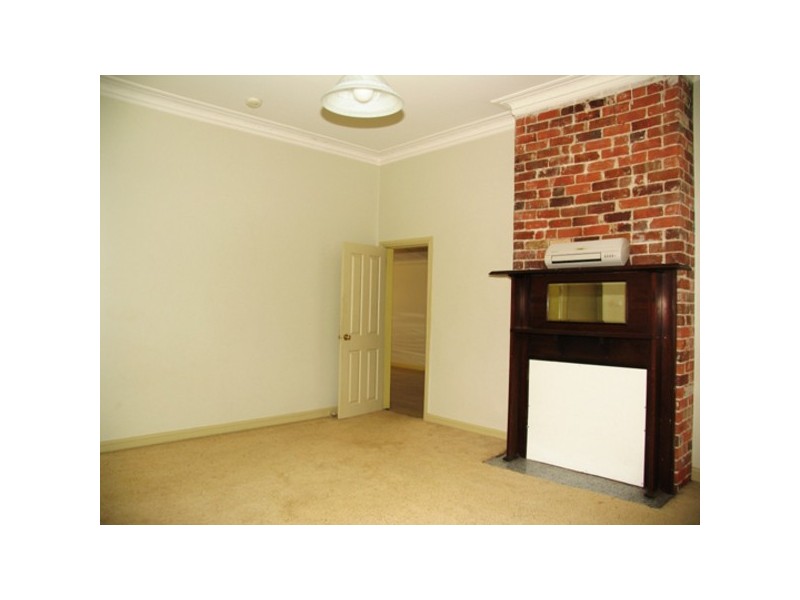 2 Albert Street, Taree NSW 2430