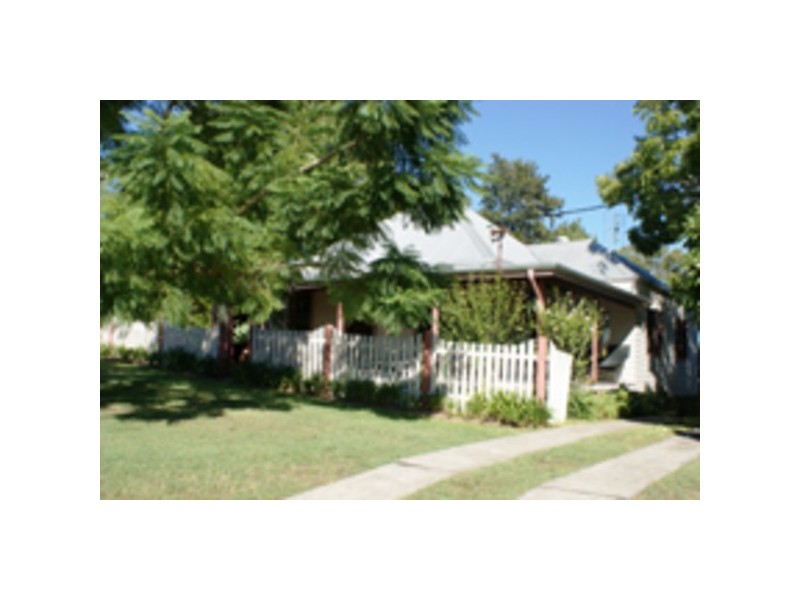 16 Manchester Street, Tinonee NSW 2430