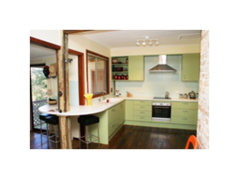 16 Manchester Street, Tinonee NSW 2430