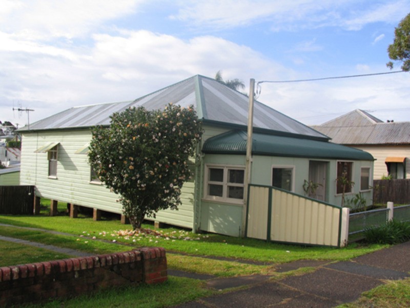 245 Victoria Street, Taree NSW 2430