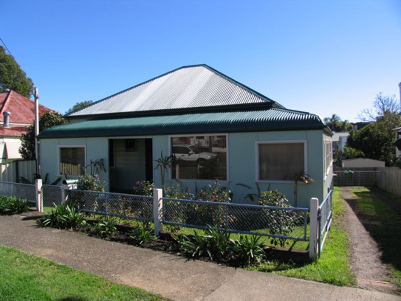 245 Victoria Street, Taree NSW 2430
