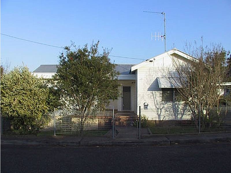 20 Albert Lane, Taree NSW 2430