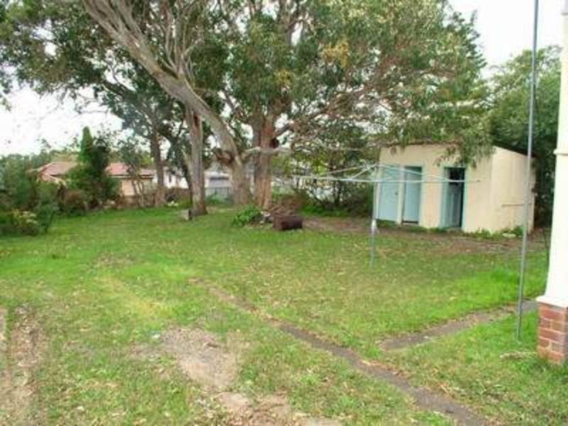 16 Alice Parade, Toukley NSW 2263