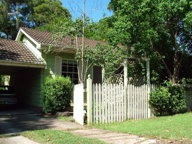 30 Elaine Avenue, Berkeley Vale NSW 2261