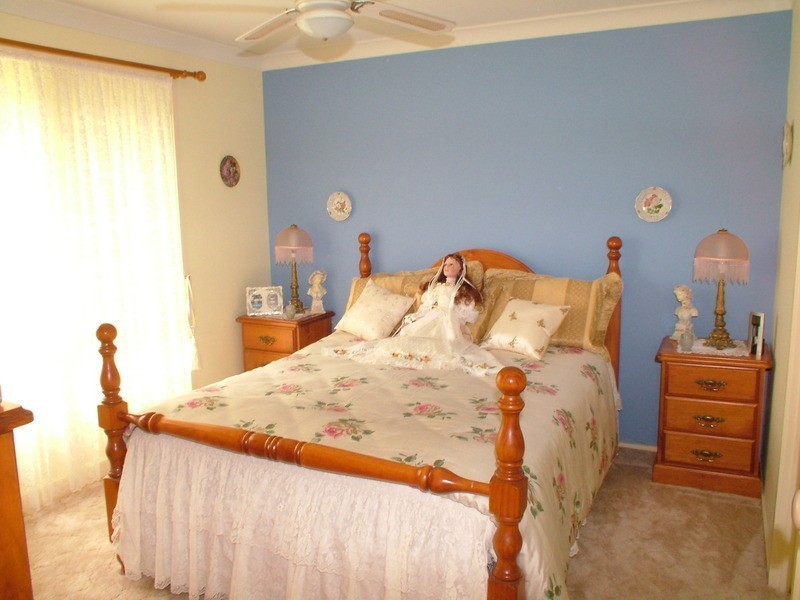 8 Myee Close, Blue Haven NSW 2262