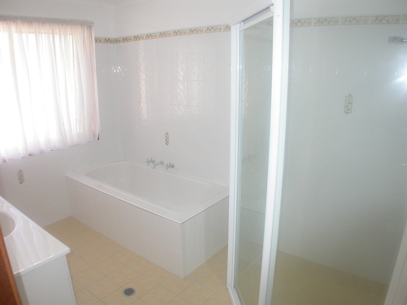 40 Panonia Road, Wyong NSW 2259