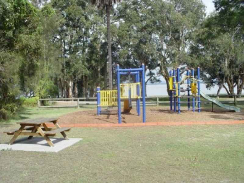 Canton Beach NSW 2263