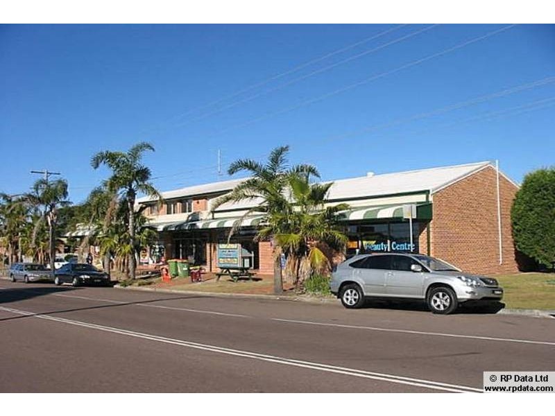 2/69 Bungary Road, Norah Head NSW 2263