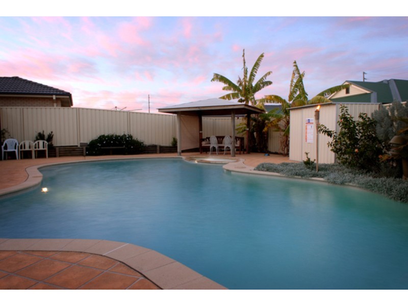 3 Carlisle Street, Hamlyn Terrace NSW 2259