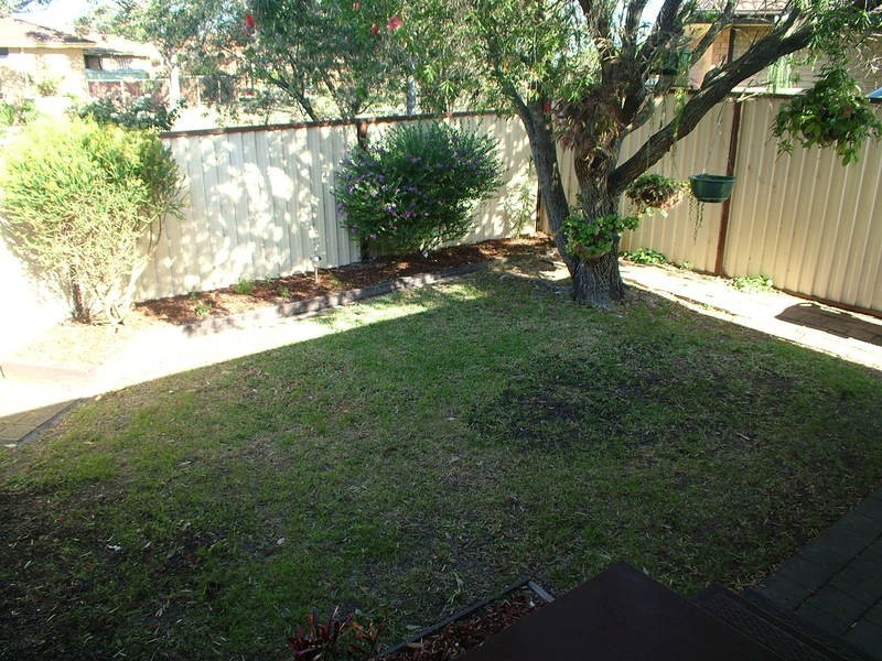 60 Gilbert Avenue, Gorokan NSW 2263