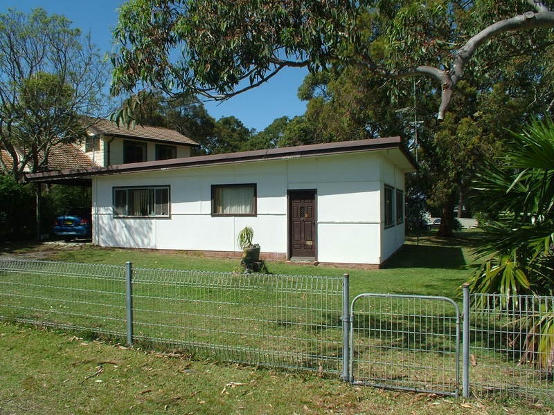 Canton Beach NSW 2263