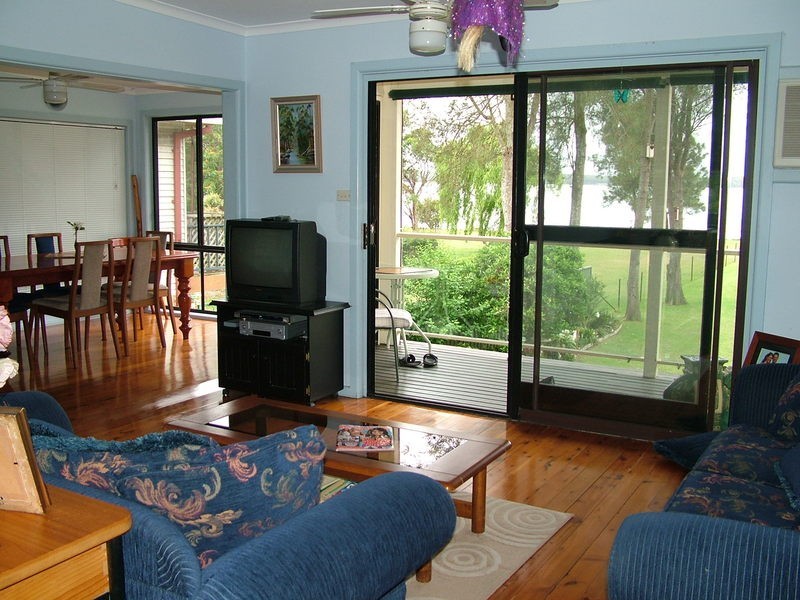 Charmhaven NSW 2263