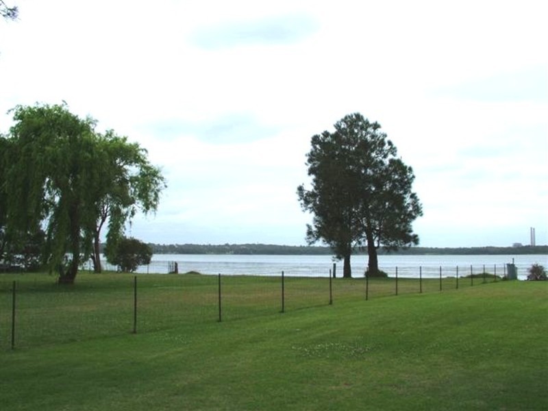 Charmhaven NSW 2263