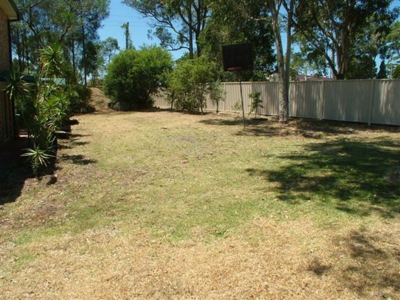 5 Eden Close, Kanwal NSW 2259