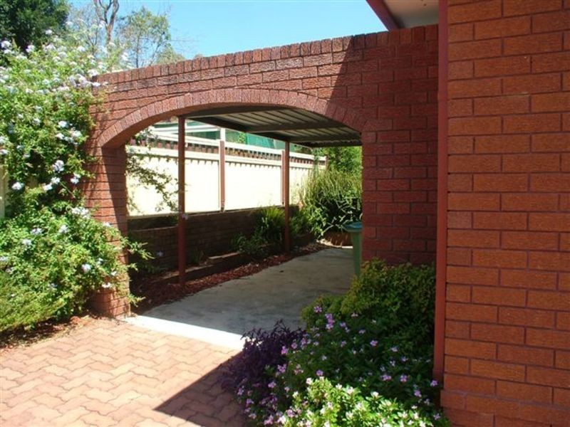 Mannering Park NSW 2259