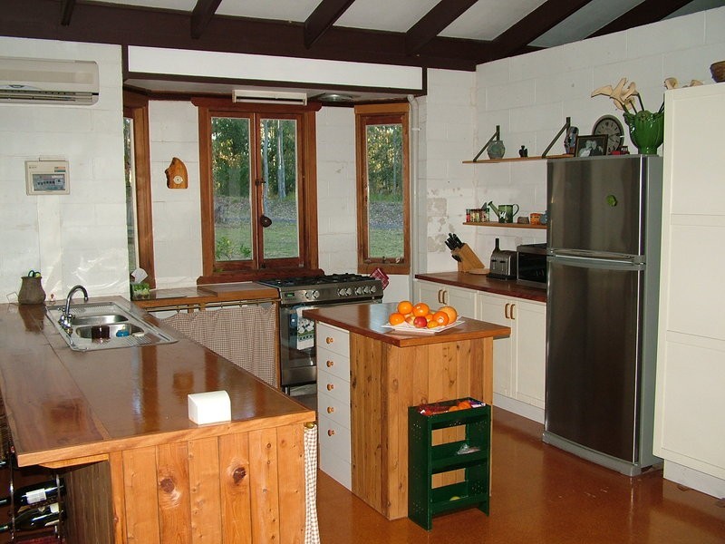 669 Dickson Road, Jilliby NSW 2259