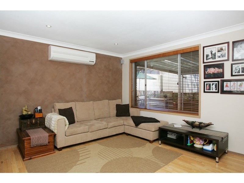 13 Farnol Place, Watanobbi NSW 2259