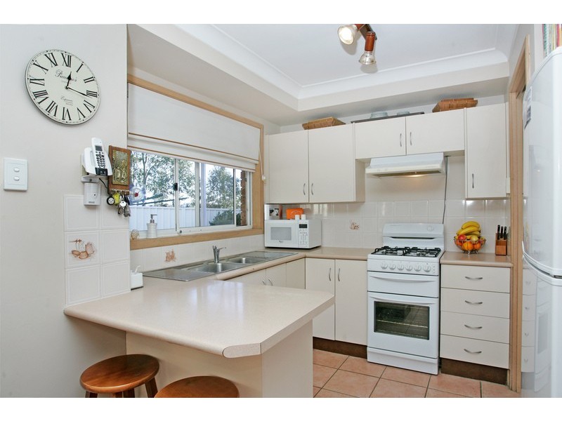 13 Farnol Place, Watanobbi NSW 2259