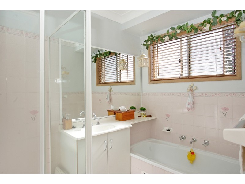 13 Farnol Place, Watanobbi NSW 2259