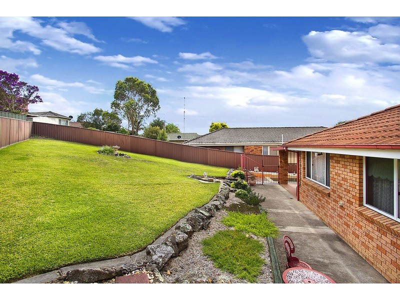 26 Twin Lakes Drive, Lake Haven NSW 2263