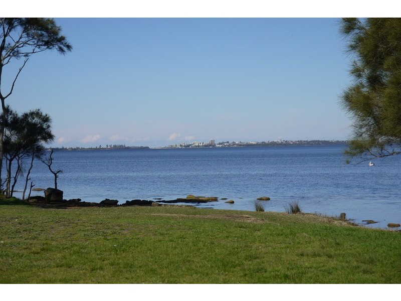 Tuggerawong NSW 2259