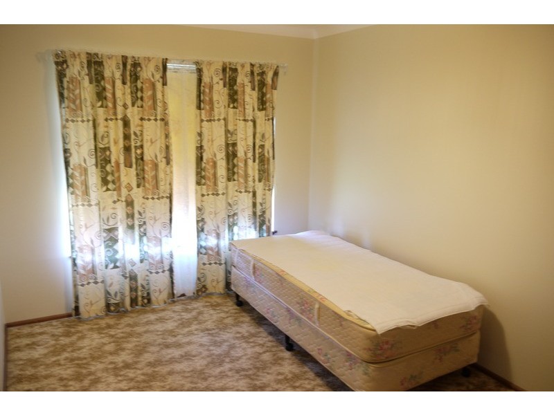 104 Westbrook Parade, Gorokan NSW 2263