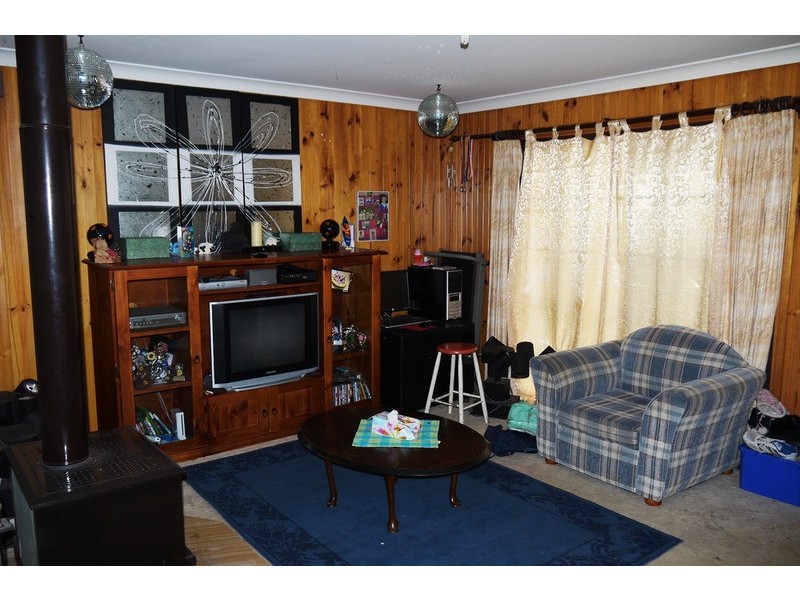 Mannering Park NSW 2259