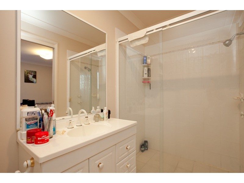 100 Pinehurst Way, Blue Haven NSW 2262