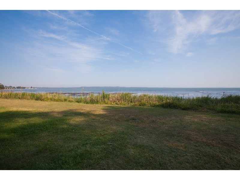 10 Lett Street, Gorokan NSW 2263