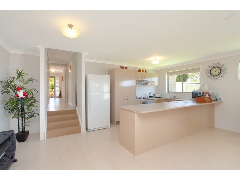 7 Woodcutters Road, Woongarrah NSW 2259