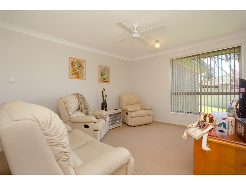 7 Woodcutters Road, Woongarrah NSW 2259