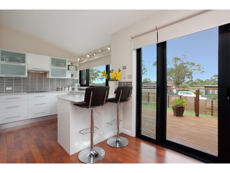 92 Coonanga  Avenue, Budgewoi NSW 2262