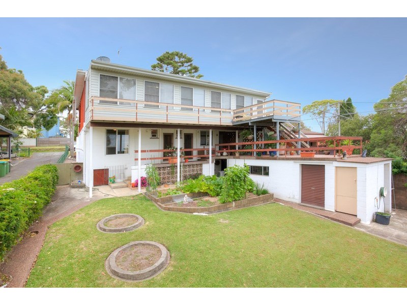 51  Kailua Avenue, Budgewoi NSW 2262