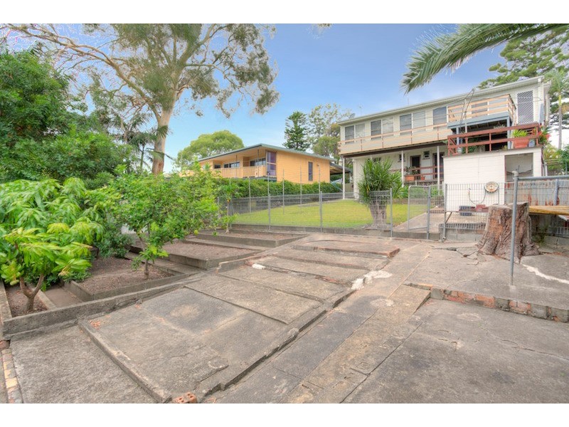 51  Kailua Avenue, Budgewoi NSW 2262