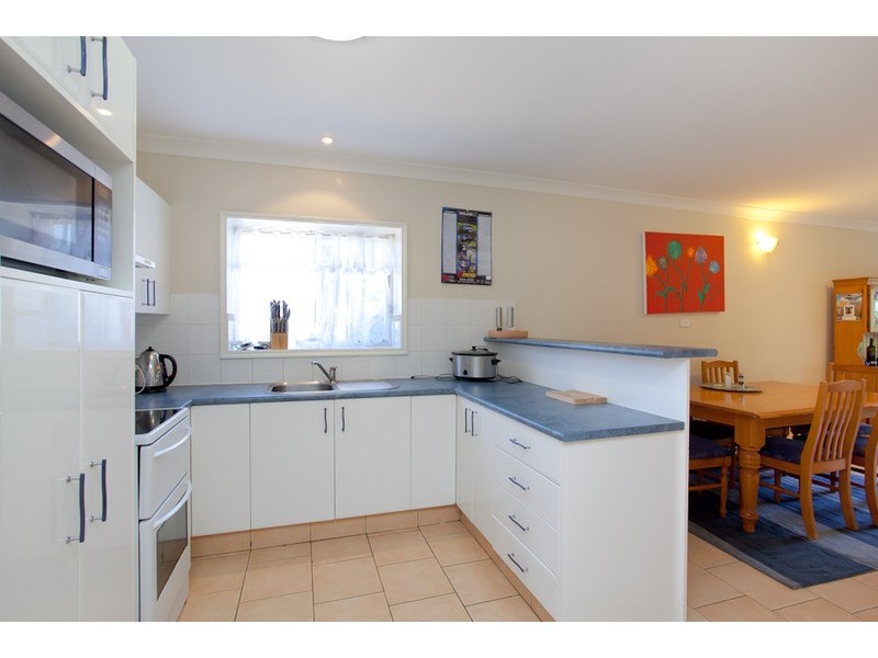 35 Vena Street, Gorokan NSW 2263