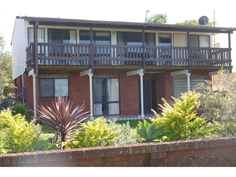 19 Marks Road, Gorokan NSW 2263