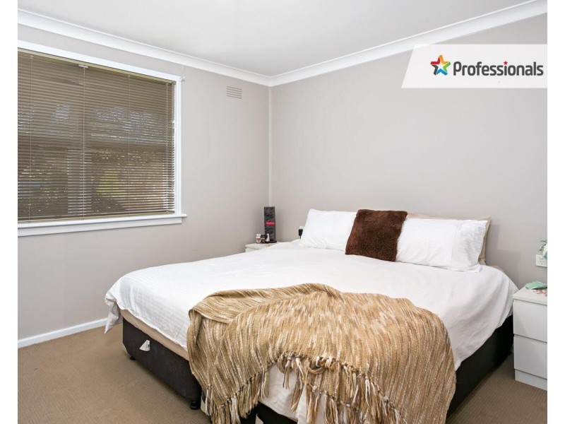8 Tarakan Avenue, Ashmont NSW 2650