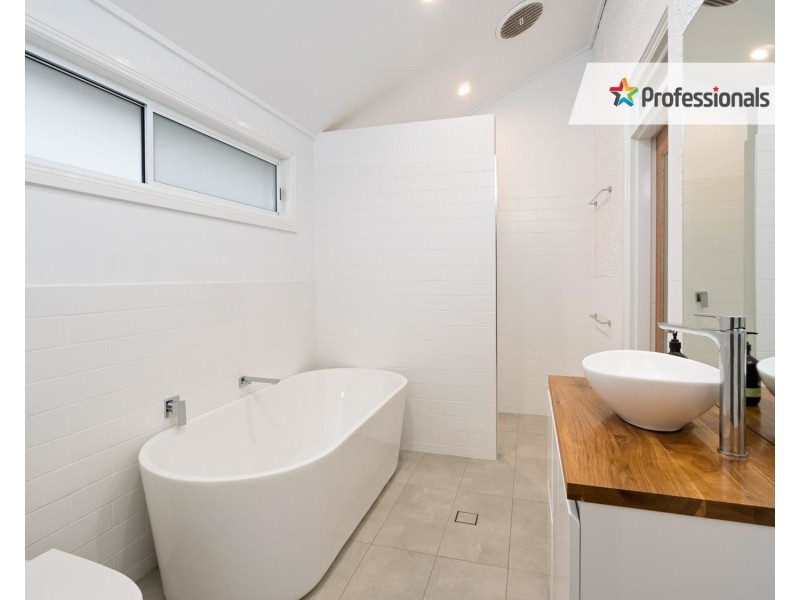 188 Gurwood Street, Wagga Wagga NSW 2650