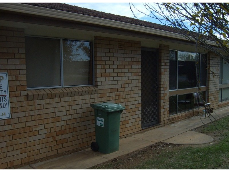 5/22 Inglis Street, Lake Albert NSW 2650